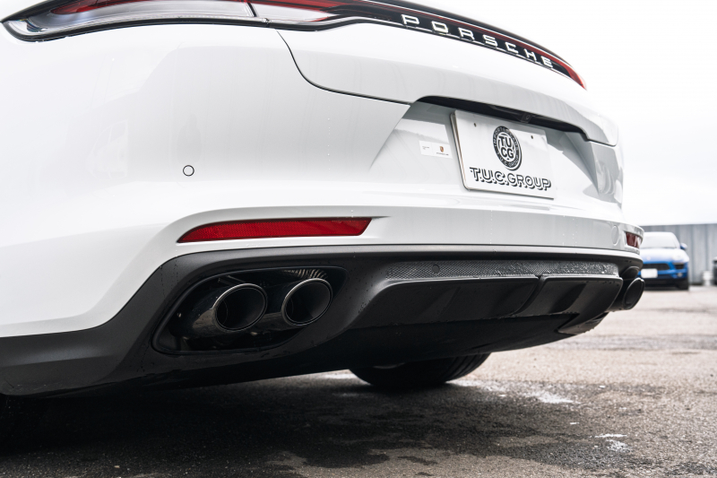 ポルシェ パナメーラ ﾍﾞｰｽｸﾞﾚｰﾄﾞ　1ｵｰﾅｰ ﾌﾞﾗｯｸﾚｻﾞｰｼｰﾄ PCMﾅﾋﾞ CayPlay LEDﾗｲﾄ PASM/ｴｱｻｽ ｴﾝﾄﾘｰD ACC ﾚｰﾝﾃﾞｨﾊﾟｰﾁｬｰﾜｰﾆﾝｸﾞ ﾊﾟﾅﾒｰﾗﾀｰﾎﾞ21ｲﾝﾁAW　2年保証