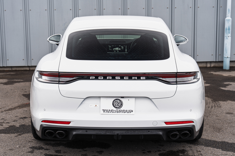 ポルシェ パナメーラ ﾍﾞｰｽｸﾞﾚｰﾄﾞ　1ｵｰﾅｰ ﾌﾞﾗｯｸﾚｻﾞｰｼｰﾄ PCMﾅﾋﾞ CayPlay LEDﾗｲﾄ PASM/ｴｱｻｽ ｴﾝﾄﾘｰD ACC ﾚｰﾝﾃﾞｨﾊﾟｰﾁｬｰﾜｰﾆﾝｸﾞ ﾊﾟﾅﾒｰﾗﾀｰﾎﾞ21ｲﾝﾁAW　2年保証