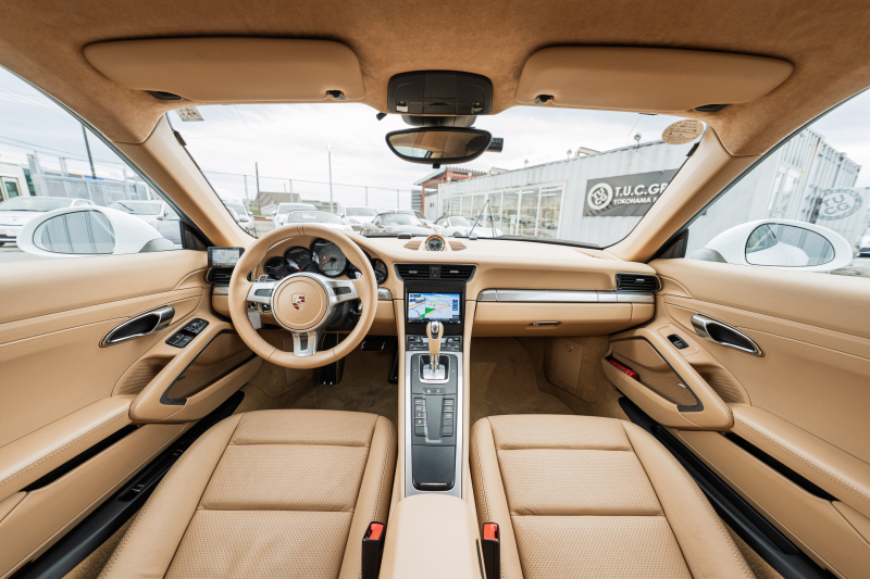 ポルシェ 911(Type991.1) ｶﾚﾗ4S ｽﾎﾟｰﾂｸﾛﾉPKG　ﾍﾞｰｼﾞｭﾚｻﾞｰｼｰﾄ ﾅﾋﾞTV ｽﾎﾟｰﾂｴｸﾞｿﾞｰｽﾄ PASM ｽﾎﾟｰﾂﾃﾞｻﾞｲﾝｽﾃｱﾘﾝｸﾞ ｵｰﾄｴｱｺﾝ 電動Dﾐﾗｰ TPM ｶﾚﾗS20ｲﾝﾁAW　2年保証