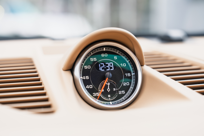 ポルシェ 911(Type991.1) ｶﾚﾗ4S ｽﾎﾟｰﾂｸﾛﾉPKG　ﾍﾞｰｼﾞｭﾚｻﾞｰｼｰﾄ ﾅﾋﾞTV ｽﾎﾟｰﾂｴｸﾞｿﾞｰｽﾄ PASM ｽﾎﾟｰﾂﾃﾞｻﾞｲﾝｽﾃｱﾘﾝｸﾞ ｵｰﾄｴｱｺﾝ 電動Dﾐﾗｰ TPM ｶﾚﾗS20ｲﾝﾁAW　2年保証