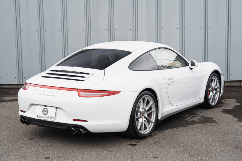 ポルシェ 911(Type991.1) ｶﾚﾗ4S ｽﾎﾟｰﾂｸﾛﾉPKG　ﾍﾞｰｼﾞｭﾚｻﾞｰｼｰﾄ ﾅﾋﾞTV ｽﾎﾟｰﾂｴｸﾞｿﾞｰｽﾄ PASM ｽﾎﾟｰﾂﾃﾞｻﾞｲﾝｽﾃｱﾘﾝｸﾞ ｵｰﾄｴｱｺﾝ 電動Dﾐﾗｰ TPM ｶﾚﾗS20ｲﾝﾁAW　2年保証