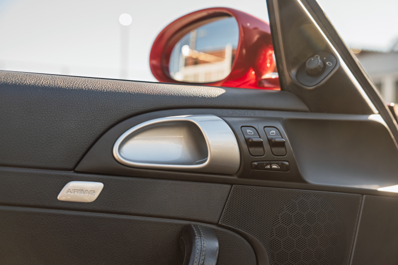 ポルシェ 911(Type997) ｶﾚﾗ4 ｶﾌﾞﾘｵﾚ　RWB997 ﾚｷﾞｭﾗｰﾜｲﾄﾞﾎﾞﾃﾞｨ RWBｺﾗﾎﾞﾚｰｼｮﾝWORK Meister19AW Fﾀﾞｳﾝｻｽ ﾘｱ車高調 黒革 ﾅﾋﾞTV ETC FCLﾘﾝｸﾞｷｾﾉﾝ LEDﾄﾞﾗｲﾋﾞﾝｸﾞﾗｲﾄ&ﾃｰﾙ ﾊﾟﾄﾞﾙｼﾌﾄ