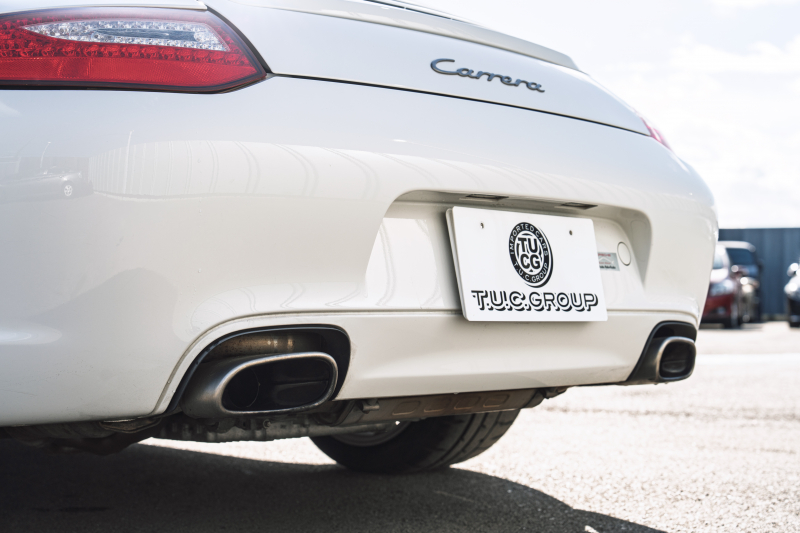 ポルシェ 911(Type997) ｶﾚﾗ　右ﾊﾝﾄﾞﾙ 後期ﾓﾃﾞﾙ ｽﾄｰﾝｸﾞﾚｰﾚｻﾞｰｼｰﾄ ｼｰﾄﾋｰﾀｰ ｸﾗﾘｵﾝﾅﾋﾞ ﾌﾙｾｸﾞTV ｷｾﾉﾝﾗｲﾄ ｵｰﾄｴｱｺﾝ ｽﾎﾟｰﾂﾃﾞｻﾞｲﾝ19ｲﾝﾁAW　2年保証