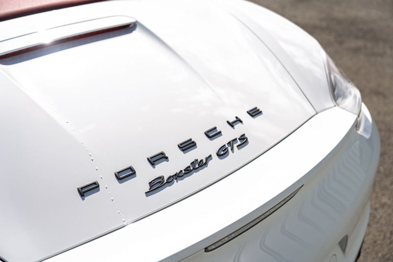 ポルシェ ボクスター(Type981) GTS ｽﾎﾟｰﾂｸﾛﾉPKG　GTSｲﾝﾃﾘｱPKG ｽﾎﾟｰﾂｼｰﾄ･ﾌﾟﾗｽ ﾅﾋﾞTV ｽﾎﾟｰﾂｴｸﾞｿﾞｰｽﾄ PASM PDLS ｽﾎﾟｰﾂﾃﾞｻﾞｲﾝｽﾃｱﾘﾝｸﾞ 電動Dﾐﾗｰ TPM ｶﾚﾗS20ｲﾝﾁAW　2年保証