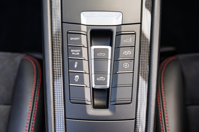 ポルシェ ボクスター(Type981) GTS ｽﾎﾟｰﾂｸﾛﾉPKG　GTSｲﾝﾃﾘｱPKG ｽﾎﾟｰﾂｼｰﾄ･ﾌﾟﾗｽ ﾅﾋﾞTV ｽﾎﾟｰﾂｴｸﾞｿﾞｰｽﾄ PASM PDLS ｽﾎﾟｰﾂﾃﾞｻﾞｲﾝｽﾃｱﾘﾝｸﾞ 電動Dﾐﾗｰ TPM ｶﾚﾗS20ｲﾝﾁAW　2年保証