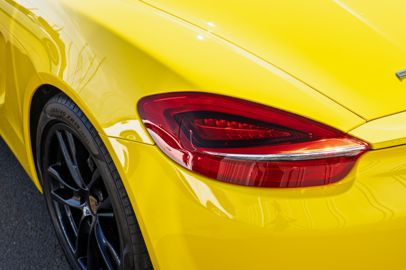 ポルシェ ボクスター(Type981) ﾍﾞｰｽｸﾞﾚｰﾄﾞ ｽﾎﾟｰﾂｸﾛﾉPKG　6速ﾏﾆｭｱﾙ 左ﾊﾝﾄﾞﾙ ﾌﾞﾗｯｸﾊｰﾌﾚｻﾞｰｼｰﾄﾋｰﾀｰ ﾌﾞﾗｯｸｿﾌﾄﾄｯﾌﾟ ﾅﾋﾞTV PDLS 電動Dﾐﾗｰ ﾋﾞﾙｼｭﾀｲﾝ車高調 ﾎﾞｸｽﾀｰS19ｲﾝﾁAW　2年保証