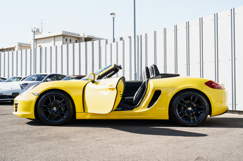 ポルシェ ボクスター(Type981) ﾍﾞｰｽｸﾞﾚｰﾄﾞ ｽﾎﾟｰﾂｸﾛﾉPKG　6速ﾏﾆｭｱﾙ 左ﾊﾝﾄﾞﾙ ﾌﾞﾗｯｸﾊｰﾌﾚｻﾞｰｼｰﾄﾋｰﾀｰ ﾌﾞﾗｯｸｿﾌﾄﾄｯﾌﾟ ﾅﾋﾞTV PDLS 電動Dﾐﾗｰ ﾋﾞﾙｼｭﾀｲﾝ車高調 ﾎﾞｸｽﾀｰS19ｲﾝﾁAW　2年保証