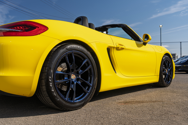 ポルシェ ボクスター(Type981) ﾍﾞｰｽｸﾞﾚｰﾄﾞ ｽﾎﾟｰﾂｸﾛﾉPKG　6速ﾏﾆｭｱﾙ 左ﾊﾝﾄﾞﾙ ﾌﾞﾗｯｸﾊｰﾌﾚｻﾞｰｼｰﾄﾋｰﾀｰ ﾌﾞﾗｯｸｿﾌﾄﾄｯﾌﾟ ﾅﾋﾞTV PDLS 電動Dﾐﾗｰ ﾋﾞﾙｼｭﾀｲﾝ車高調 ﾎﾞｸｽﾀｰS19ｲﾝﾁAW　2年保証