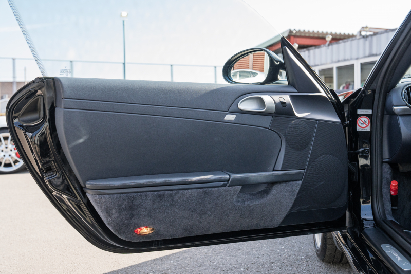 ポルシェ ケイマン(Type987) S　後期ﾓﾃﾞﾙ ｵｰｼｬﾝﾌﾞﾙｰﾊｰﾌﾚｻﾞｰｼｰﾄ ｶﾛｯﾂｪﾘｱﾅﾋﾞTV ｷｾﾉﾝ&ﾀﾞｲﾅﾐｯｸｺｰﾅﾘﾝｸﾞﾗｲﾄ ｵｰﾄｴｱｺﾝ ｹｲﾏﾝS18ｲﾝﾁAW　2年保証