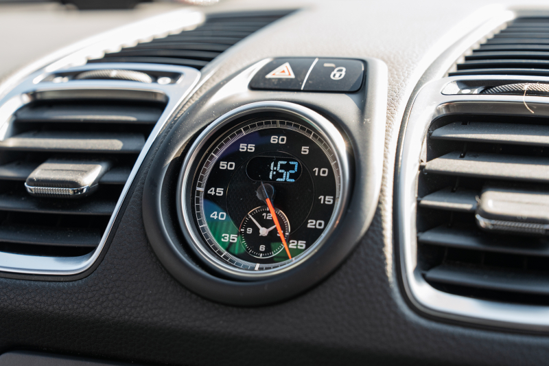 ポルシェ ケイマン(Type981) ﾍﾞｰｽｸﾞﾚｰﾄﾞ ｽﾎﾟｰﾂｸﾛﾉPKG　ﾌﾞﾗｯｸﾚｻﾞｰｼｰﾄ ｼｰﾄﾋｰﾀｰ ﾅﾋﾞTV ｽﾎﾟｰﾂﾃﾞｻﾞｲﾝｽﾃｱﾘﾝｸﾞ PDLS BOSE ｽﾎﾟｰﾂｼｬｰｼ ﾎﾞｸｽﾀｰS19ｲﾝﾁAW　2年保証