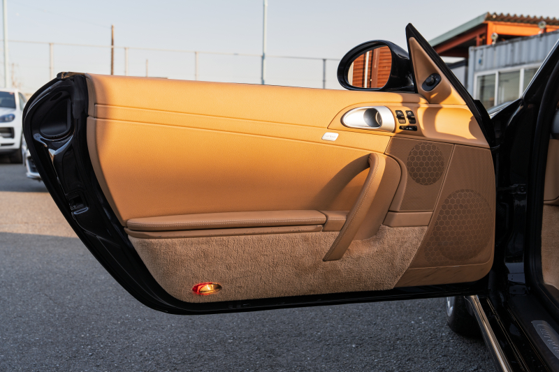 ポルシェ 911(Type997) ｶﾚﾗｶﾌﾞﾘｵﾚ ｽﾎﾟｰﾂｸﾛﾉPKG　後期ﾓﾃﾞﾙ 7速PDK ﾍﾞｰｼﾞｭﾚｻﾞｰｼｰﾄ ｼｰﾄﾋｰﾀｰ ｸﾗﾘｵﾝﾅﾋﾞ ﾊﾞｯｸｶﾒﾗ ｷｾﾉﾝﾍｯﾄﾞﾗｲﾄ ｵｰﾄｴｱｺﾝ ｶﾚﾗ18ｲﾝﾁAW　2年保証