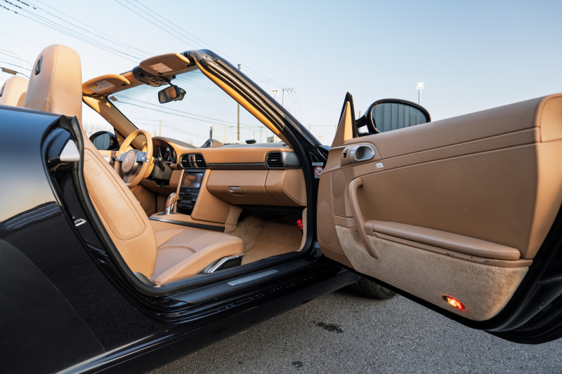 ポルシェ 911(Type997) ｶﾚﾗｶﾌﾞﾘｵﾚ ｽﾎﾟｰﾂｸﾛﾉPKG　後期ﾓﾃﾞﾙ 7速PDK ﾍﾞｰｼﾞｭﾚｻﾞｰｼｰﾄ ｼｰﾄﾋｰﾀｰ ｸﾗﾘｵﾝﾅﾋﾞ ﾊﾞｯｸｶﾒﾗ ｷｾﾉﾝﾍｯﾄﾞﾗｲﾄ ｵｰﾄｴｱｺﾝ ｶﾚﾗ18ｲﾝﾁAW　2年保証