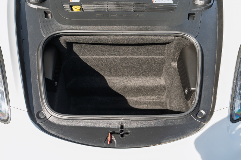 ポルシェ ボクスター(Type981) ﾍﾞｰｽｸﾞﾚｰﾄﾞ　ﾌﾞﾗｯｸﾊｰﾌﾚｻﾞｰ ﾌﾞﾗｯｸｿﾌﾄﾄｯﾌﾟ ﾅﾋﾞTV ｽﾎﾟｰﾂﾃﾞｻﾞｲﾝｽﾃｱﾘﾝｸﾞ PDLS ｵｰﾄA/C 電動Dﾐﾗｰ ｹｲﾏﾝ18ｲﾝﾁAW ｶﾗｰｸﾚｽﾄｾﾝﾀｰｷｬｯﾌﾟ　2年保証