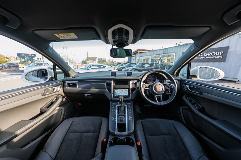 ポルシェ マカン ﾍﾞｰｽｸﾞﾚｰﾄﾞ　ﾌﾞﾗｯｸﾊｰﾌﾚｻﾞｰｼｰﾄ ｸﾗﾘｵﾝSDﾅﾋﾞ ﾌﾙｾｸﾞTV PDLS ｵｰﾄﾃｰﾙｹﾞｰﾄ ｶﾗｰｸﾚｽﾄｷｬｯﾌﾟ ﾏｶﾝS18ｲﾝﾁAW ﾊﾞｯｸ&ｻｲﾄﾞｶﾒﾗ ﾏﾙﾁﾌｧﾝｸｼｮﾝｽﾃｱ　2年保証