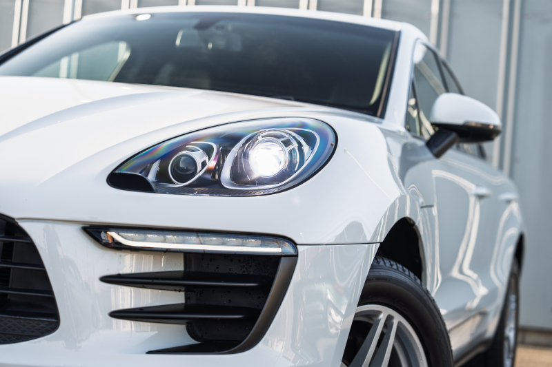 ポルシェ マカン ﾍﾞｰｽｸﾞﾚｰﾄﾞ　ﾌﾞﾗｯｸﾊｰﾌﾚｻﾞｰｼｰﾄ ｸﾗﾘｵﾝSDﾅﾋﾞ ﾌﾙｾｸﾞTV PDLS ｵｰﾄﾃｰﾙｹﾞｰﾄ ｶﾗｰｸﾚｽﾄｷｬｯﾌﾟ ﾏｶﾝS18ｲﾝﾁAW ﾊﾞｯｸ&ｻｲﾄﾞｶﾒﾗ ﾏﾙﾁﾌｧﾝｸｼｮﾝｽﾃｱ　2年保証