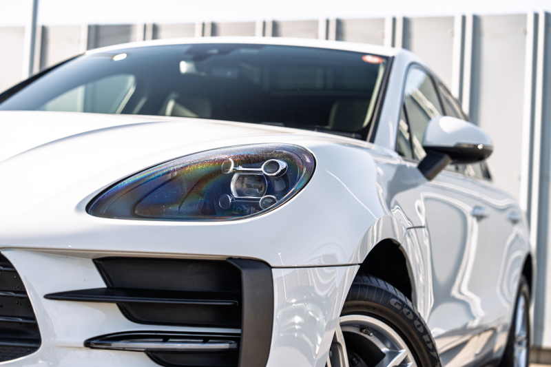 ポルシェ マカン ﾍﾞｰｽｸﾞﾚｰﾄﾞ　ﾌﾞﾗｯｸﾊｰﾌﾚｻﾞｰ ｼｰﾄﾋｰﾀｰ ﾊﾟﾉﾗﾏｻﾝﾙｰﾌ PCMﾅﾋﾞ ｱﾗｳﾝﾄﾞﾋﾞｭｰ ｴﾝﾄﾘｰﾄﾞﾗｲﾌﾞ ACC ﾚｰﾝﾁｪﾝｼﾞ ﾊﾟｰｸｱｼｽﾄ LEDﾗｲﾄ TPM ﾏｶﾝｽﾎﾟｰﾂ19ｲﾝﾁAW　2年保証