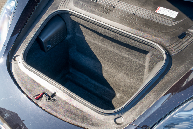 ポルシェ 718 ボクスター ﾍﾞｰｽｸﾞﾚｰﾄﾞ ｽﾎﾟｰﾂｸﾛﾉPKG　ﾌﾞﾗｯｸﾊｰﾌﾚｻﾞｰｼｰﾄ ｼｰﾄﾋｰﾀｰ ﾌﾞﾗｯｸｿﾌﾄﾄｯﾌﾟ PCMﾅﾋﾞTV CarPlay BOSE GTｽﾎﾟｰﾂｽﾃｱ ｷｾﾉﾝ ｵｰﾄｴｱｺﾝ TPM ﾊﾟｰｸｱｼｽﾄ 電格ﾐﾗｰ ﾎﾞｸｽﾀｰ18ｲﾝﾁAW　2年保証