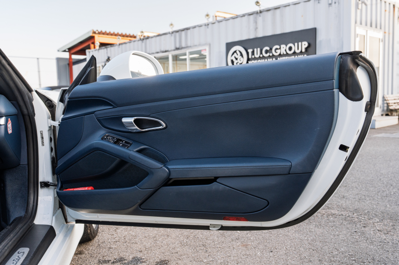 ポルシェ ボクスター(Type981) S　ﾖｯﾃｨﾝｸﾞﾌﾞﾙｰﾊｰﾌﾚｻﾞｰｼｰﾄ ｼｰﾄﾋｰﾀｰ ﾌﾞﾙｰｿﾌﾄﾄｯﾌﾟ ｶﾛｯﾂｪﾘｱﾅﾋﾞ ﾌﾙｾｸﾞTV CarPlay Bｶﾒﾗ PDLS ｽﾎﾟｰﾂﾃﾞｻﾞｲﾝｽﾃｱﾘﾝｸﾞ 電動Dﾐﾗｰ ｵｰﾄA/C ｹｲﾏﾝS19AW　2年保証