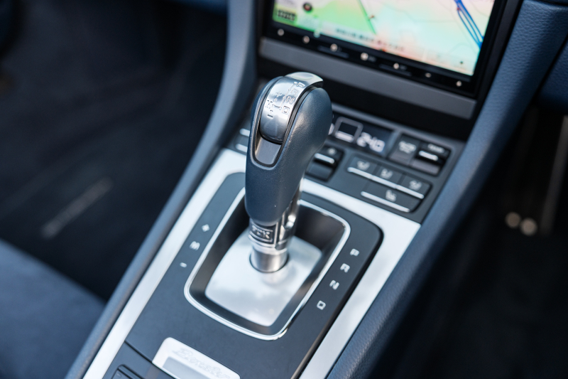 ポルシェ ボクスター(Type981) S　ﾖｯﾃｨﾝｸﾞﾌﾞﾙｰﾊｰﾌﾚｻﾞｰｼｰﾄ ｼｰﾄﾋｰﾀｰ ﾌﾞﾙｰｿﾌﾄﾄｯﾌﾟ ｶﾛｯﾂｪﾘｱﾅﾋﾞ ﾌﾙｾｸﾞTV CarPlay Bｶﾒﾗ PDLS ｽﾎﾟｰﾂﾃﾞｻﾞｲﾝｽﾃｱﾘﾝｸﾞ 電動Dﾐﾗｰ ｵｰﾄA/C ｹｲﾏﾝS19AW　2年保証