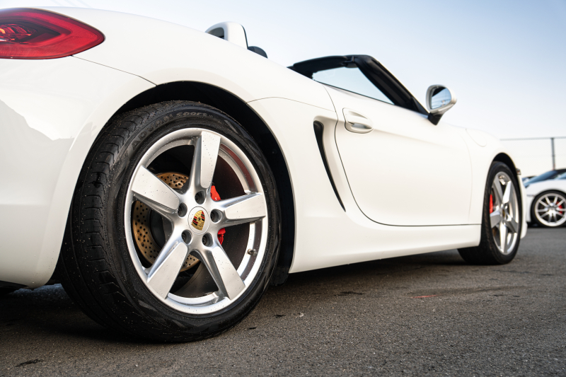 ポルシェ ボクスター(Type981) S　ﾖｯﾃｨﾝｸﾞﾌﾞﾙｰﾊｰﾌﾚｻﾞｰｼｰﾄ ｼｰﾄﾋｰﾀｰ ﾌﾞﾙｰｿﾌﾄﾄｯﾌﾟ ｶﾛｯﾂｪﾘｱﾅﾋﾞ ﾌﾙｾｸﾞTV CarPlay Bｶﾒﾗ PDLS ｽﾎﾟｰﾂﾃﾞｻﾞｲﾝｽﾃｱﾘﾝｸﾞ 電動Dﾐﾗｰ ｵｰﾄA/C ｹｲﾏﾝS19AW　2年保証