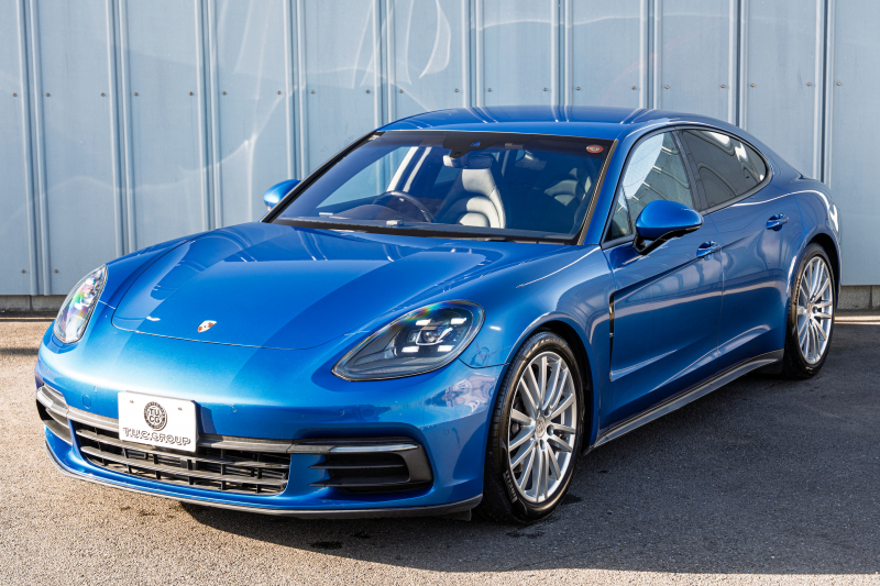 ポルシェ パナメーラ ﾍﾞｰｽｸﾞﾚｰﾄﾞ　2018年ﾓﾃﾞﾙ ﾌﾞﾗｯｸﾚｻﾞｰｼｰﾄ ｼｰﾄﾋｰﾀｰ PCMﾅﾋﾞ CarPlay ｱﾗｳﾝﾄﾞﾋﾞｭｰ ｴﾝﾄﾘｰﾄﾞﾗｲﾌﾞ PASM/ｴｱｻｽ LEDﾗｲﾄ TPM ﾊﾟﾅﾒｰﾗﾃﾞｻﾞｲﾝ20ｲﾝﾁAW　2年保証