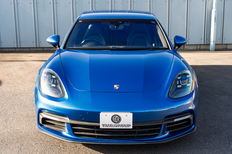 ポルシェ パナメーラ ﾍﾞｰｽｸﾞﾚｰﾄﾞ　2018年ﾓﾃﾞﾙ ﾌﾞﾗｯｸﾚｻﾞｰｼｰﾄ ｼｰﾄﾋｰﾀｰ PCMﾅﾋﾞ CarPlay ｱﾗｳﾝﾄﾞﾋﾞｭｰ ｴﾝﾄﾘｰﾄﾞﾗｲﾌﾞ PASM/ｴｱｻｽ LEDﾗｲﾄ TPM ﾊﾟﾅﾒｰﾗﾃﾞｻﾞｲﾝ20ｲﾝﾁAW　2年保証