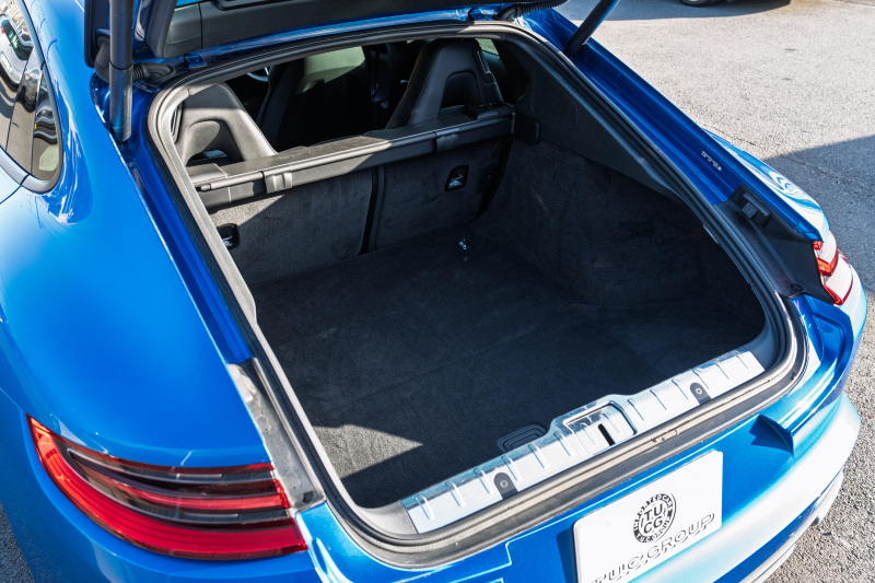 ポルシェ パナメーラ ﾍﾞｰｽｸﾞﾚｰﾄﾞ　2018年ﾓﾃﾞﾙ ﾌﾞﾗｯｸﾚｻﾞｰｼｰﾄ ｼｰﾄﾋｰﾀｰ PCMﾅﾋﾞ CarPlay ｱﾗｳﾝﾄﾞﾋﾞｭｰ ｴﾝﾄﾘｰﾄﾞﾗｲﾌﾞ PASM/ｴｱｻｽ LEDﾗｲﾄ TPM ﾊﾟﾅﾒｰﾗﾃﾞｻﾞｲﾝ20ｲﾝﾁAW　2年保証