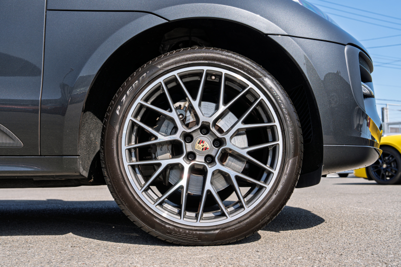 ポルシェ マカン S ｽﾎﾟｰﾂｸﾛﾉPKG　MY20 1ｵｰﾅｰ ｽﾎﾟｰﾂﾃﾞｻﾞｲﾝPKG ﾌﾞﾗｯｸﾚｻﾞｰｼｰﾄ PCMﾅﾋﾞ PASM ACC ﾚｰﾝﾁｪﾝｼﾞｱｼｽﾄ RSｽﾊﾟｲﾀﾞｰ21AW　2年保証