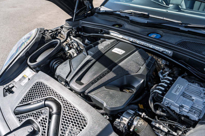 ポルシェ マカン S ｽﾎﾟｰﾂｸﾛﾉPKG　MY20 1ｵｰﾅｰ ｽﾎﾟｰﾂﾃﾞｻﾞｲﾝPKG ﾌﾞﾗｯｸﾚｻﾞｰｼｰﾄ PCMﾅﾋﾞ PASM ACC ﾚｰﾝﾁｪﾝｼﾞｱｼｽﾄ RSｽﾊﾟｲﾀﾞｰ21AW　2年保証