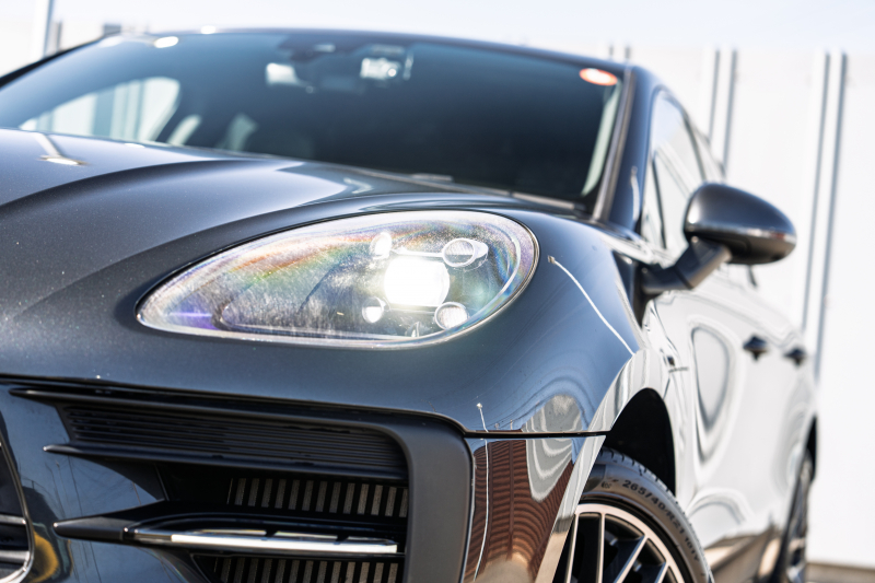 ポルシェ マカン S ｽﾎﾟｰﾂｸﾛﾉPKG　MY20 1ｵｰﾅｰ ｽﾎﾟｰﾂﾃﾞｻﾞｲﾝPKG ﾌﾞﾗｯｸﾚｻﾞｰｼｰﾄ PCMﾅﾋﾞ PASM ACC ﾚｰﾝﾁｪﾝｼﾞｱｼｽﾄ RSｽﾊﾟｲﾀﾞｰ21AW　2年保証