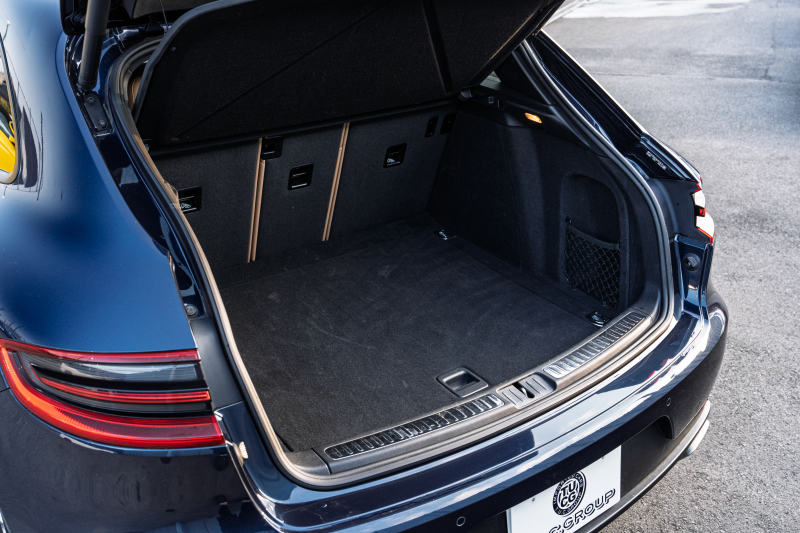 ポルシェ マカン ﾍﾞｰｽｸﾞﾚｰﾄﾞ　ﾍﾞｰｼﾞｭﾊｰﾌﾚｻﾞｰｼｰﾄ ﾊﾟﾉﾗﾏSR PCMﾅﾋﾞ ｴﾝﾄﾘｰD TPM ｸﾙｰｽﾞｺﾝﾄﾛｰﾙ ﾚｰﾝﾁｪﾝｼﾞｱｼｽﾄ LDW ｶﾗｰｸﾚｽﾄｷｬｯﾌﾟ ﾏｶﾝS18ｲﾝﾁAW　2年保証