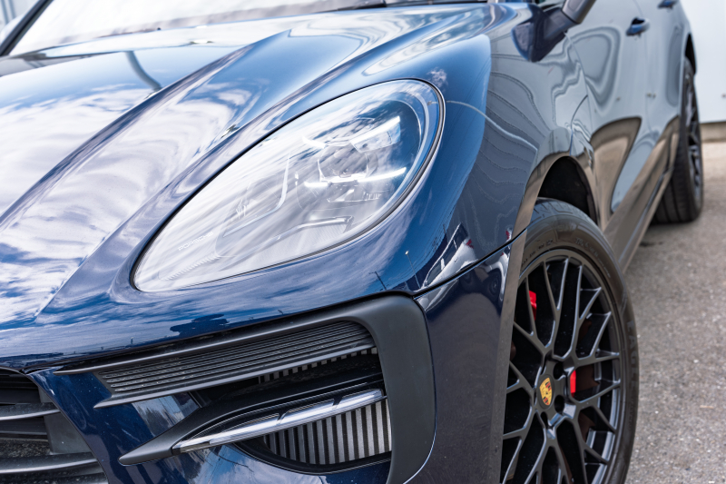 ポルシェ マカン GTS ｽﾎﾟｰﾂｸﾛﾉPKG　ﾌﾞﾗｯｸﾚｻﾞｰPKG PCM AppleCarPlay ｽﾎﾟｴｸﾞACC ｴﾝﾄﾘｰﾄﾞﾗｲﾌﾞ PASM/ｴｱｻｽ PDLS/LED RSｽﾊﾟｲﾀﾞｰ20AW　2年保証