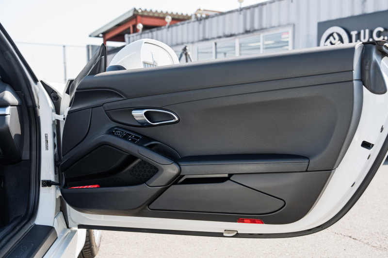 ポルシェ ボクスター(Type981) S　ﾌﾞﾗｯｸﾊｰﾌﾚｻﾞｰｼｰﾄ ｼｰﾄﾋｰﾀｰ ﾚｯﾄﾞｿﾌﾄﾄｯﾌﾟ ｸﾗﾘｵﾝﾅﾋﾞ ﾌﾙｾｸﾞTV ｽﾎﾟｰﾂﾃﾞｻﾞｲﾝｽﾃｱ ｷｾﾉﾝ 電動ﾄﾞｱﾐﾗｰ TPM ｶﾚﾗS20ｲﾝﾁAW　2年保証