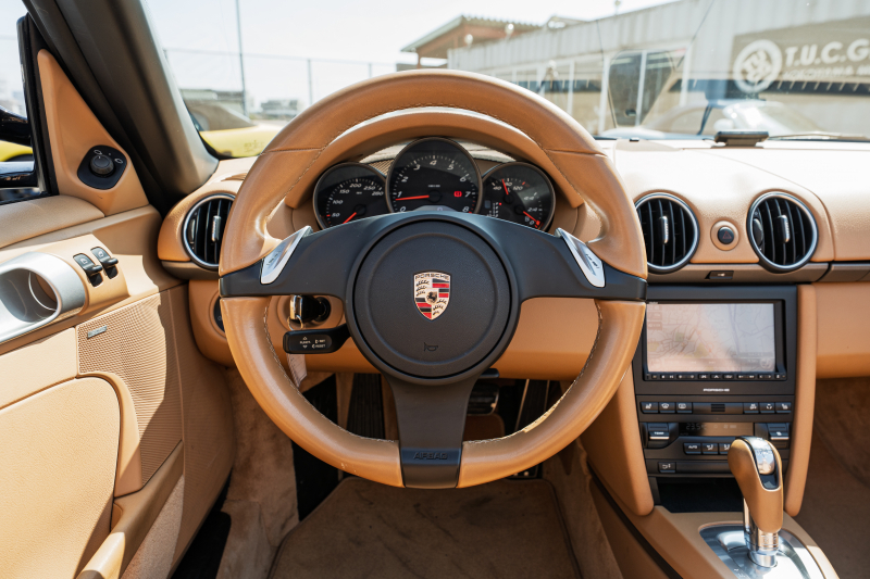 ポルシェ ボクスター(Type987) ﾍﾞｰｽｸﾞﾚｰﾄﾞ　後期ﾓﾃﾞﾙ ﾍﾞｰｼﾞｭﾊｰﾌﾚｻﾞｰｼｰﾄ ｼｰﾄﾋｰﾀｰ ﾌﾞﾗｯｸｿﾌﾄﾄｯﾌﾟ ｸﾗﾘｵﾝﾅﾋﾞTV ﾀﾞｲﾅﾐｯｸｺｰﾅﾘﾝｸﾞﾗｲﾄ ｵｰﾄｴｱｺﾝ ﾎﾞｸｽﾀｰ17ｲﾝﾁAW　2年保証