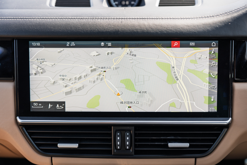 ポルシェ カイエン S ｽﾎﾟｰﾂｸﾛﾉPKG　ﾍﾞｰｼﾞｭﾚｻﾞｰｼｰﾄ ﾊﾟﾉﾗﾏﾙｰﾌ PCM CarPlay PASM/ｴｱｻｽ PDLS+ ﾌﾞﾙﾒｽﾀｰ ﾍﾞﾝﾁﾚｰﾀｰ ｱﾝﾋﾞｴﾝﾄﾗｲﾄ ACC RSｽﾊﾟｲﾀﾞｰ21ｲﾝﾁAW　2年保証