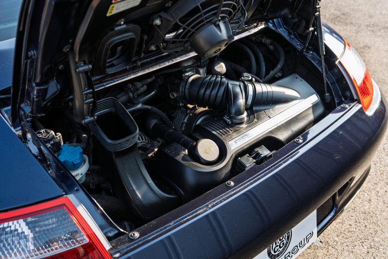 ポルシェ 911(Type997) ｶﾚﾗ　ﾃﾗｺｯﾀﾚｻﾞｰｼｰﾄ ｱﾙｶﾝﾀｰﾗﾙｰﾌﾗｲﾅｰ ｲｸﾘﾌﾟｽﾅﾋﾞTV ｵｰﾄｴｱｺﾝ PSM ｷｾﾉﾝﾗｲﾄ F/Rﾌｫｸﾞ ｽﾎﾟｰﾂﾃﾞｻﾞｲﾝ19ｲﾝﾁAW　2年保証