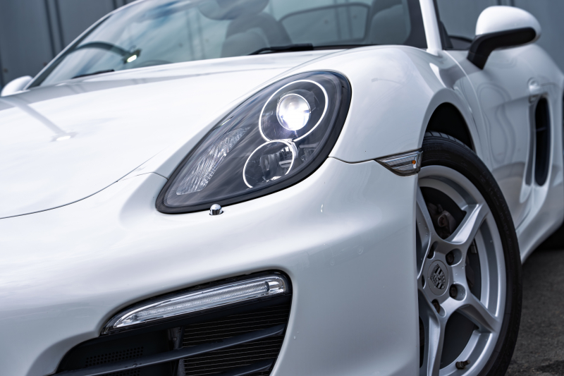 ポルシェ ボクスター(Type981) ﾍﾞｰｽｸﾞﾚｰﾄﾞ　ﾌﾞﾗｯｸﾊｰﾌﾚｻﾞｰ ﾌﾞﾗｯｸｿﾌﾄﾄｯﾌﾟ ﾅﾋﾞTV ｽﾎﾟｰﾂﾃﾞｻﾞｲﾝｽﾃｱﾘﾝｸﾞ PDLS 電動Dﾐﾗｰ TPM ﾎﾞｸｽﾀｰ18ｲﾝﾁAW　2年保証