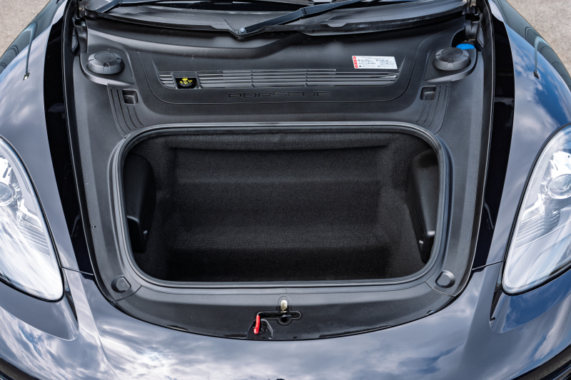 ポルシェ 718 ケイマン S ｽﾎﾟｰﾂｸﾛﾉPKG　ﾌﾞﾗｯｸﾊｰﾌﾚｻﾞｰｼｰﾄ PCMﾅﾋﾞ AppleCarplay GTｽﾎﾟｰﾂｽﾃｱ TPM ｷｾﾉﾝ 電格ﾐﾗｰ ｹｲﾏﾝS19ｲﾝﾁAW ﾊﾟｰｸｱｼｽﾄ　2年保証