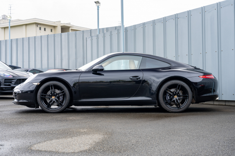 ポルシェ 911(Type991.1) ｶﾚﾗ ｽﾎﾟｰﾂｸﾛﾉPKG　ﾍﾞｰｼﾞｭﾚｻﾞｰｼｰﾄ ｼｰﾄﾋｰﾀｰ ｶﾛｯﾂｪﾘｱﾅﾋﾞ ﾌﾙｾｸﾞTV Bｶﾒﾗ ｽﾎﾟｰﾂﾃﾞｻﾞｲﾝｽﾃｱﾘﾝｸﾞ ｸﾙｺﾝ ｵｰﾄｴｱｺﾝ 電動Dﾐﾗｰ TPM ｶﾚﾗ19ｲﾝﾁAW　2年保証