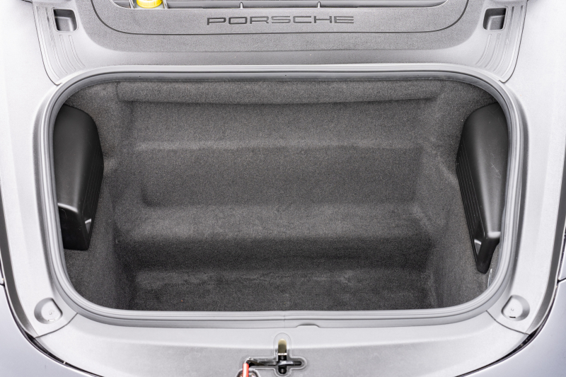 ポルシェ 911(Type991.1) ｶﾚﾗ ｽﾎﾟｰﾂｸﾛﾉPKG　ﾍﾞｰｼﾞｭﾚｻﾞｰｼｰﾄ ｼｰﾄﾋｰﾀｰ ｶﾛｯﾂｪﾘｱﾅﾋﾞ ﾌﾙｾｸﾞTV Bｶﾒﾗ ｽﾎﾟｰﾂﾃﾞｻﾞｲﾝｽﾃｱﾘﾝｸﾞ ｸﾙｺﾝ ｵｰﾄｴｱｺﾝ 電動Dﾐﾗｰ TPM ｶﾚﾗ19ｲﾝﾁAW　2年保証