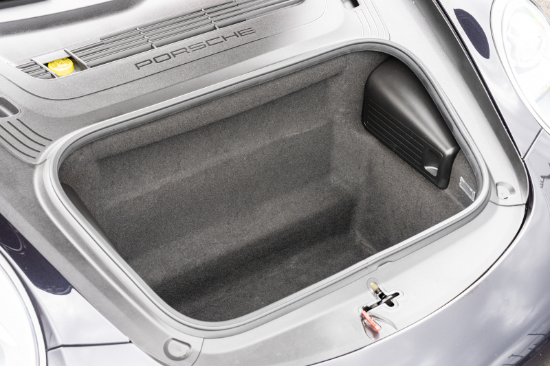 ポルシェ 911(Type991.1) ｶﾚﾗ ｽﾎﾟｰﾂｸﾛﾉPKG　ﾍﾞｰｼﾞｭﾚｻﾞｰｼｰﾄ ｼｰﾄﾋｰﾀｰ ｶﾛｯﾂｪﾘｱﾅﾋﾞ ﾌﾙｾｸﾞTV Bｶﾒﾗ ｽﾎﾟｰﾂﾃﾞｻﾞｲﾝｽﾃｱﾘﾝｸﾞ ｸﾙｺﾝ ｵｰﾄｴｱｺﾝ 電動Dﾐﾗｰ TPM ｶﾚﾗ19ｲﾝﾁAW　2年保証