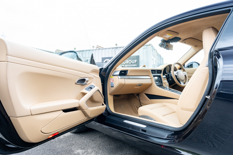 ポルシェ 911(Type991.1) ｶﾚﾗ ｽﾎﾟｰﾂｸﾛﾉPKG　ﾍﾞｰｼﾞｭﾚｻﾞｰｼｰﾄ ｼｰﾄﾋｰﾀｰ ｶﾛｯﾂｪﾘｱﾅﾋﾞ ﾌﾙｾｸﾞTV Bｶﾒﾗ ｽﾎﾟｰﾂﾃﾞｻﾞｲﾝｽﾃｱﾘﾝｸﾞ ｸﾙｺﾝ ｵｰﾄｴｱｺﾝ 電動Dﾐﾗｰ TPM ｶﾚﾗ19ｲﾝﾁAW　2年保証