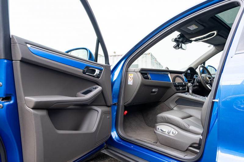 ポルシェ マカン ﾍﾞｰｽｸﾞﾚｰﾄﾞ ｽﾎﾟｰﾂｸﾛﾉPKG　ｱｹﾞｰﾄｸﾞﾚｰﾚｻﾞｰ ﾍﾞﾝﾁﾚｰﾀｰ ﾊﾟﾉﾗﾏｻﾝﾙｰﾌ PCMﾅﾋﾞ ｱﾗｳﾝﾄﾞﾋﾞｭｰ ｴﾝﾄﾘｰﾄﾞﾗｲﾌﾞ ACC ﾚｰﾝﾁｪﾝｼﾞ PDLS+ PASM TPM ﾏｶﾝﾀｰﾎﾞ20ｲﾝﾁAW　2年保証