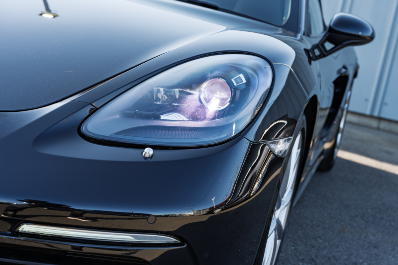 ポルシェ 718 ボクスター ﾍﾞｰｽｸﾞﾚｰﾄﾞ ｽﾎﾟｰﾂｸﾛﾉPKG　6速ﾏﾆｭｱﾙ ﾌﾞﾗｯｸﾊｰﾌﾚｻﾞｰ ｼｰﾄﾋｰﾀｰ ﾌﾞﾗｯｸｿﾌﾄﾄｯﾌﾟ PCMﾅﾋﾞTV CarPlay PASM GTｽﾎﾟｰﾂｽﾃｱ ｽﾎﾟｰﾂﾃｰﾙﾊﾟｲﾌﾟ  ﾎﾞｸｽﾀｰS19ｲﾝﾁAW　2年保証