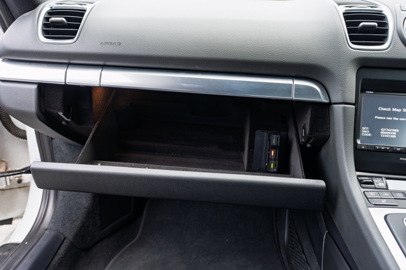 ポルシェ ケイマン(Type981) S ｽﾎﾟｰﾂｸﾛﾉPKG　ﾌﾞﾗｯｸﾊｰﾌﾚｻﾞｰｼｰﾄ ｼｰﾄﾋｰﾀｰ ｸﾗﾘｵﾝﾅﾋﾞTV ｽﾎﾟｰﾂﾃﾞｻﾞｲﾝｽﾃｱﾘﾝｸﾞ PDLS 電動Dﾐﾗｰ ｵｰﾄｴｱｺﾝ TPM ｶﾚﾗS20ｲﾝﾁAW　2年保証