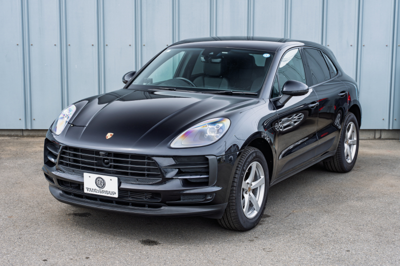 ポルシェ マカン ﾍﾞｰｽｸﾞﾚｰﾄﾞ　ﾌﾞﾗｯｸﾊｰﾌﾚｻﾞｰｼｰﾄ ｼｰﾄﾋｰﾀｰ PCMﾅﾋﾞ AppleCarPlay ｱﾗｳﾝﾄﾞﾋﾞｭｰ ｴﾝﾄﾘｰﾄﾞﾗｲﾌﾞ ACC ﾚｰﾝﾁｪﾝｼﾞ TPM ﾏｶﾝ18ｲﾝﾁAW　2年保証