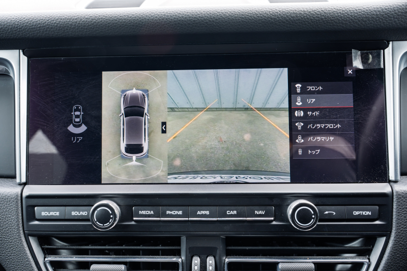 ポルシェ マカン ﾍﾞｰｽｸﾞﾚｰﾄﾞ　ﾌﾞﾗｯｸﾊｰﾌﾚｻﾞｰｼｰﾄ ｼｰﾄﾋｰﾀｰ PCMﾅﾋﾞ AppleCarPlay ｱﾗｳﾝﾄﾞﾋﾞｭｰ ｴﾝﾄﾘｰﾄﾞﾗｲﾌﾞ ACC ﾚｰﾝﾁｪﾝｼﾞ TPM ﾏｶﾝ18ｲﾝﾁAW　2年保証