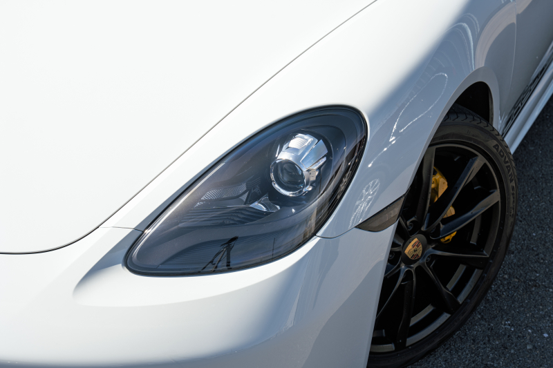 ポルシェ 718 ケイマン ﾍﾞｰｽｸﾞﾚｰﾄﾞ ｽﾎﾟｰﾂｸﾛﾉPKG　ﾌﾞﾗｯｸﾊｰﾌﾚｻﾞｰ PCMﾅﾋﾞTV CarPlay 電格ﾐﾗｰ ｷｾﾉﾝﾗｲﾄ ﾀﾞｳﾝｻｽ ﾜｲﾄﾞｽﾍﾟｰｻｰ ﾎﾞｸｽﾀｰS19ｲﾝﾁAW　2年保証