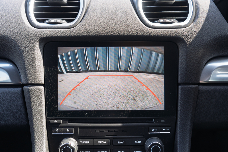 ポルシェ 718 ケイマン ﾍﾞｰｽｸﾞﾚｰﾄﾞ ｽﾎﾟｰﾂｸﾛﾉPKG　ﾌﾞﾗｯｸﾊｰﾌﾚｻﾞｰ PCMﾅﾋﾞTV CarPlay 電格ﾐﾗｰ ｷｾﾉﾝﾗｲﾄ ﾀﾞｳﾝｻｽ ﾜｲﾄﾞｽﾍﾟｰｻｰ ﾎﾞｸｽﾀｰS19ｲﾝﾁAW　2年保証