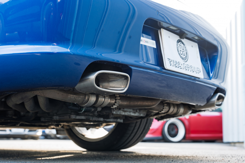 ポルシェ 911(Type997) ｶﾚﾗ4　ﾌﾞﾗｯｸﾚｻﾞｰｼｰﾄ ｼｰﾄﾋｰﾀｰ ｱﾙｶﾝﾀｰﾗﾙｰﾌﾗｲﾅｰ ｹﾝｳｯﾄﾞﾅﾋﾞ ﾌﾙｾｸﾞTV ｵｰﾄｴｱｺﾝ PSM ｷｾﾉﾝﾗｲﾄ F/Rﾌｫｸﾞ ｶﾚﾗ18ｲﾝﾁAW　2年保証